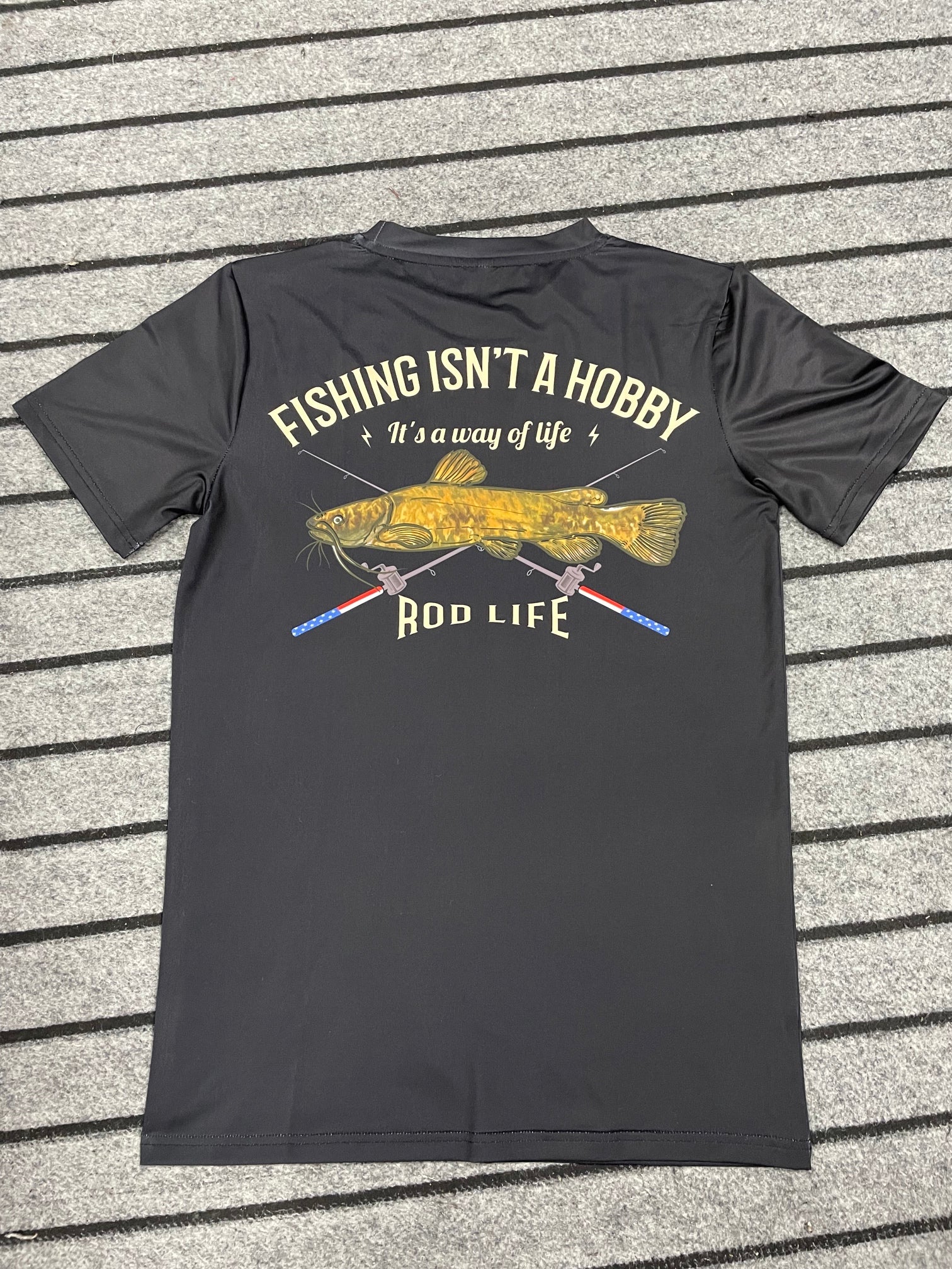 Premium Flathead Catfish logo - T Shirt - Black – rodlifefishing